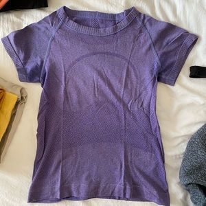 Lululemon short sleeve purple shirt